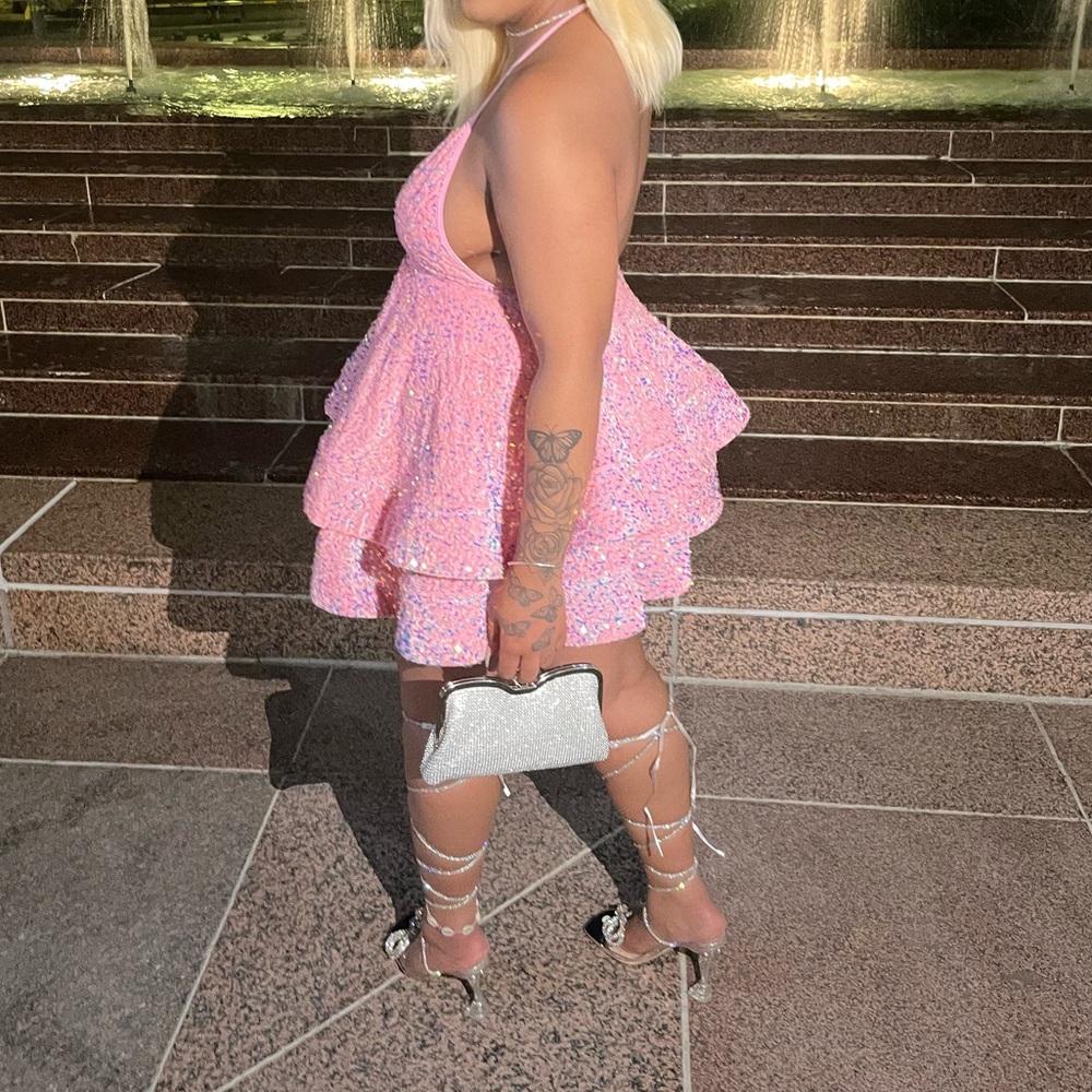 Pink Sparkly Dress💞